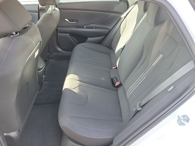 Certified 2025 Hyundai Elantra Blue image 21