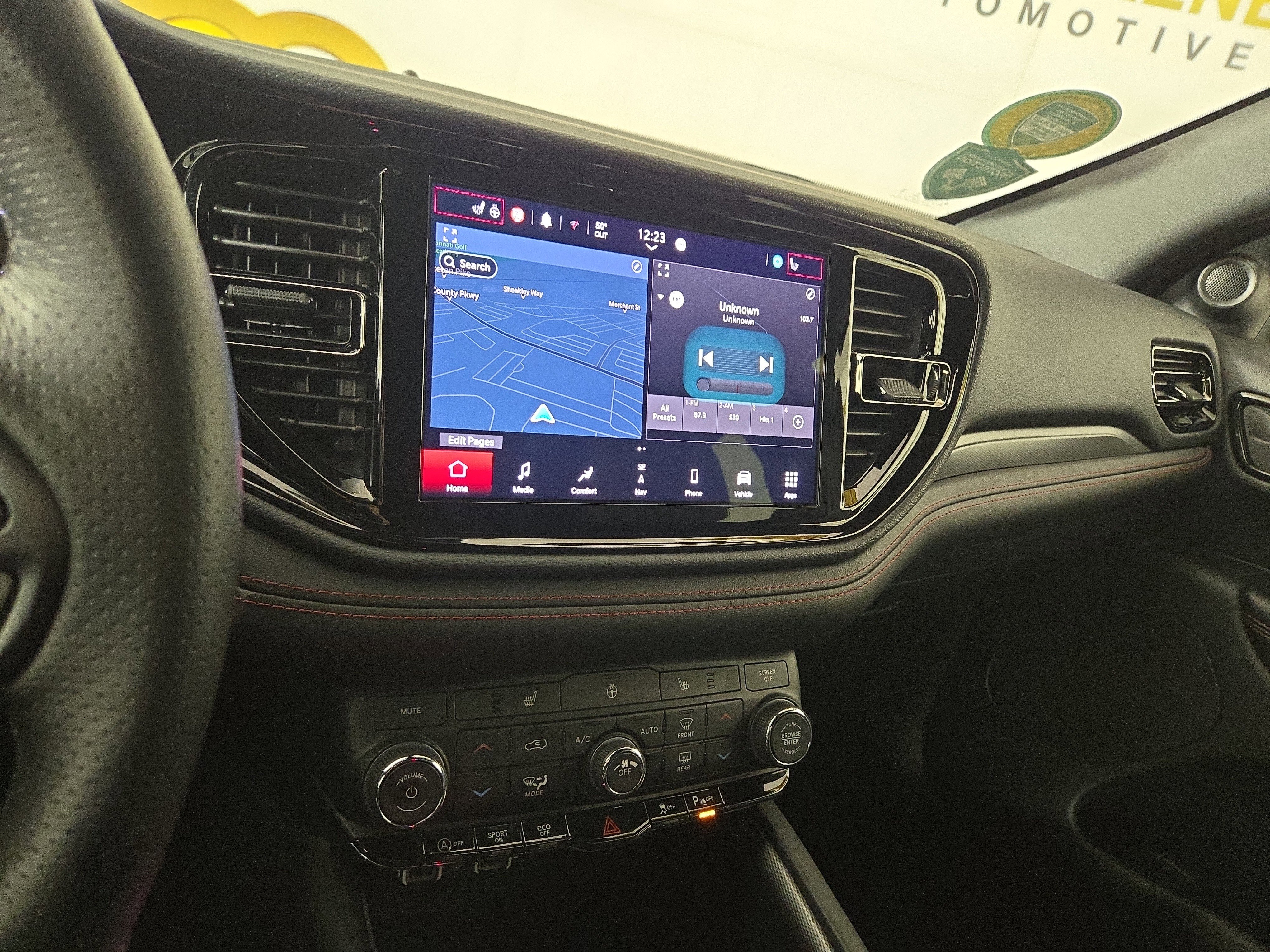 Certified 2025 Dodge Durango GT w/ Blacktop Package image 24