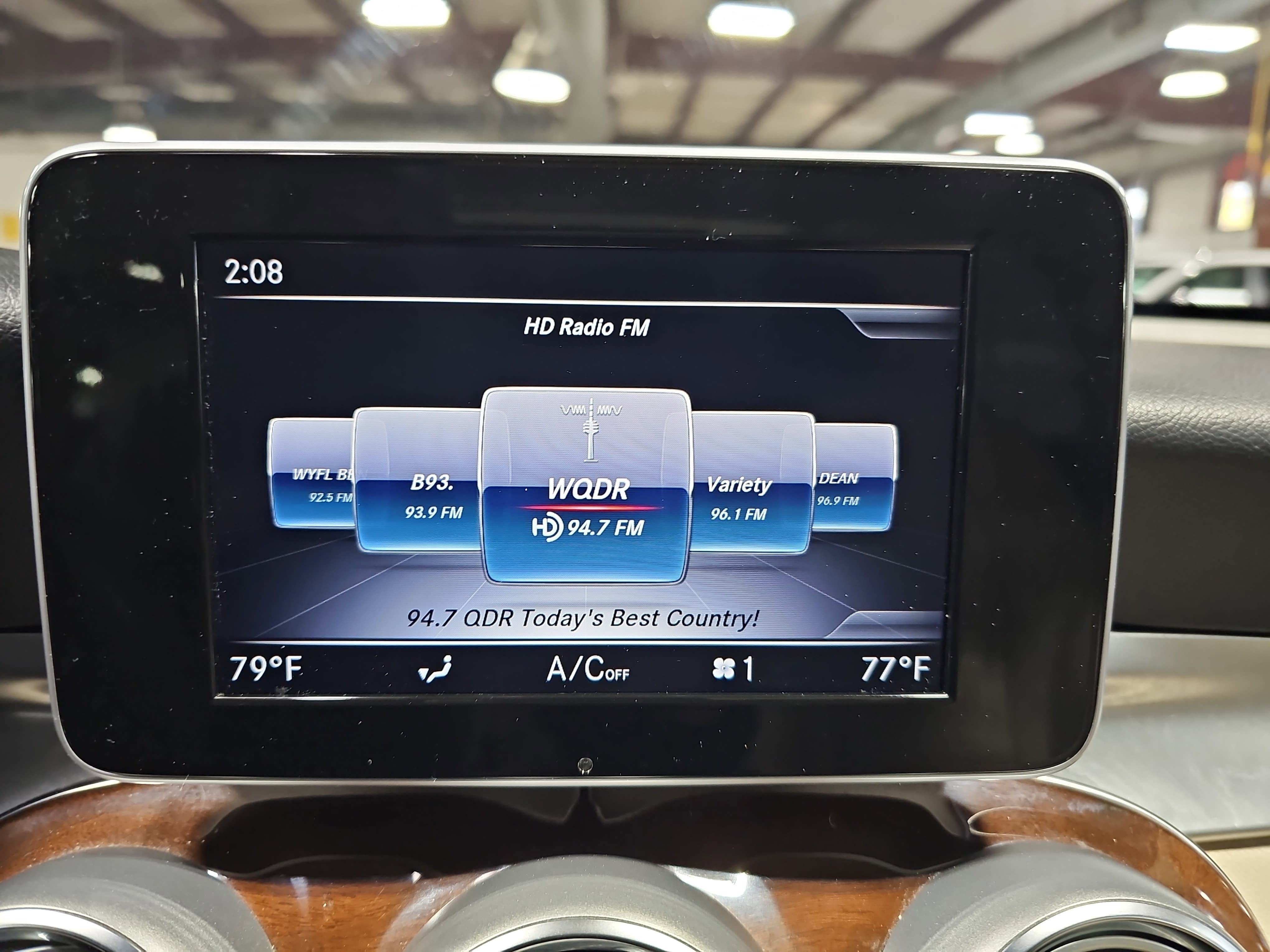 Used 2019 Mercedes-Benz GLC 300 image 22