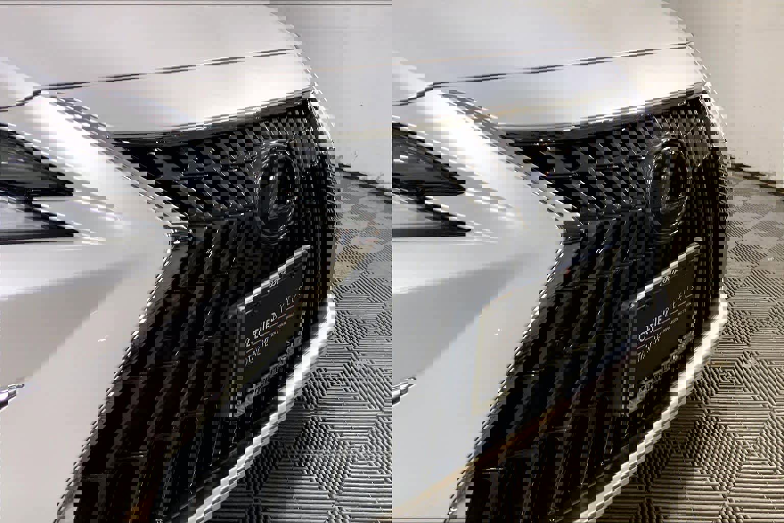 Certified 2023 Lexus ES 350 w/ Premium Package image 30