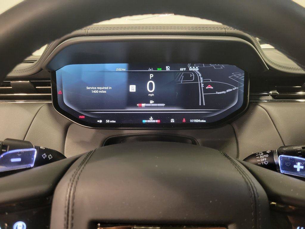 Used 2024 Land Rover Range Rover Sport image 11