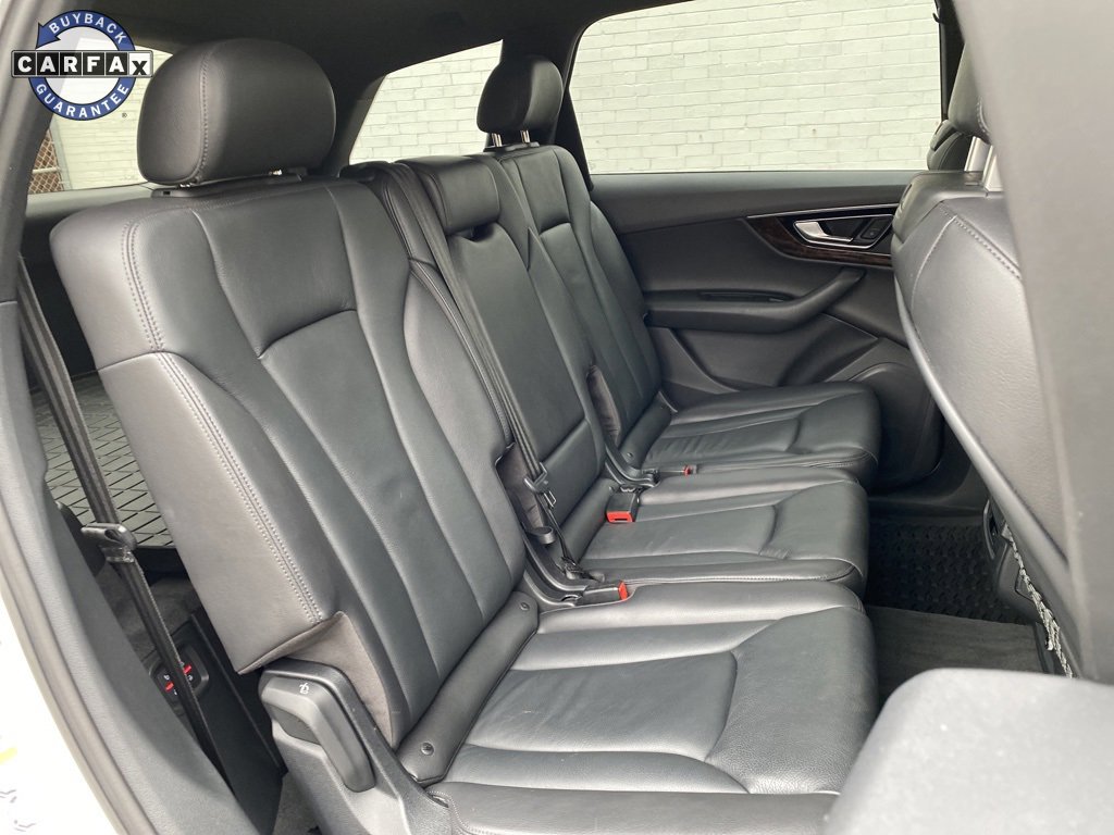 Used 2019 Audi Q7 3.0T Premium image 11