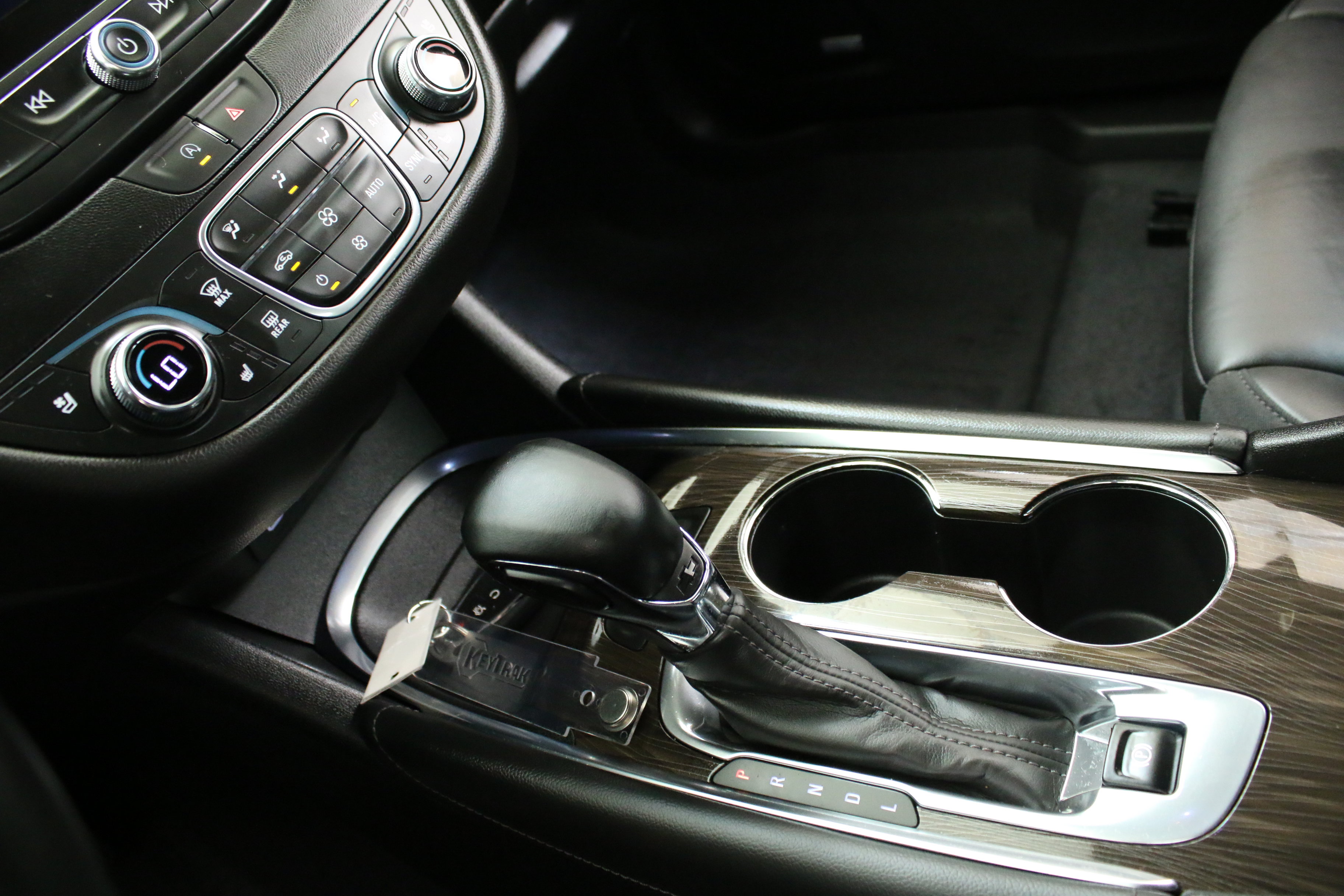 Used 2023 Chevrolet Malibu LT w/ LPO, Floor Liner Package FWD image 22