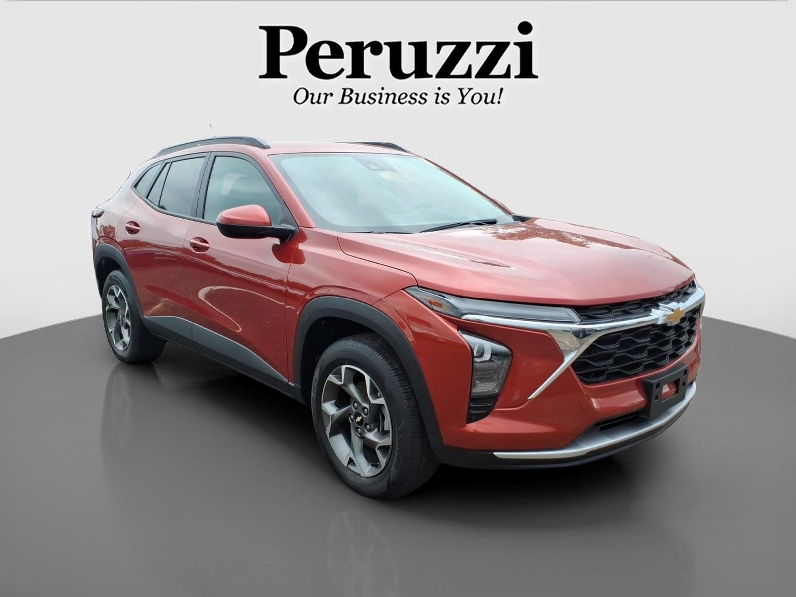 Used 2024 Chevrolet Trax LT w/ Driver Confidence Package FWD image 1