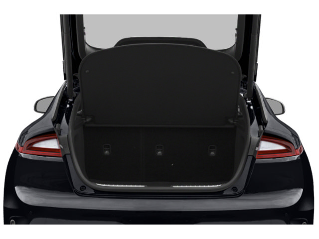 Used 2020 Kia Stinger GT-Line RWD image 12