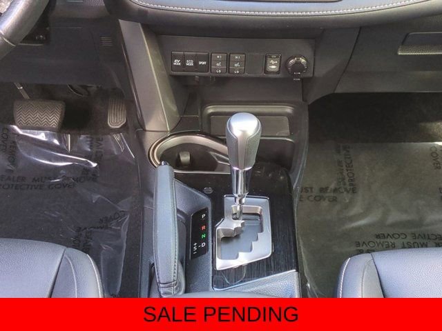 Used 2018 Toyota RAV4 Limited image 18