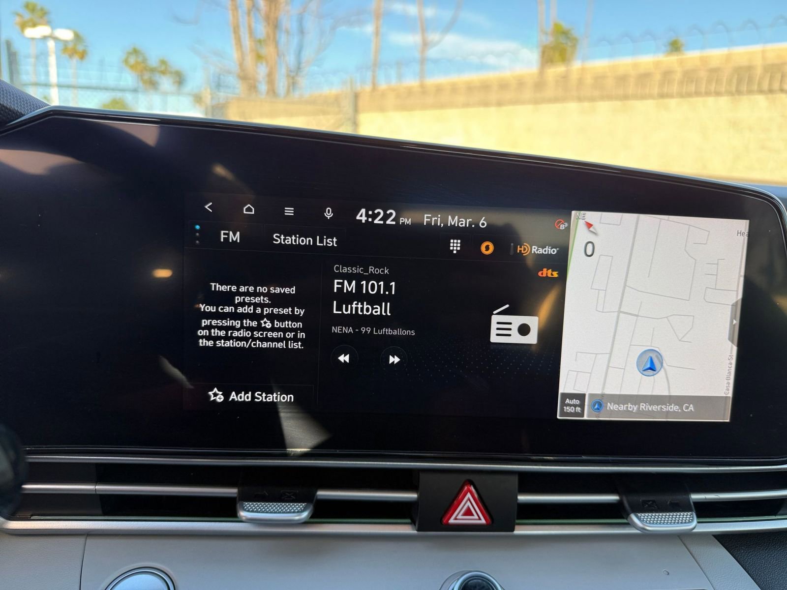 Used 2025 Hyundai Elantra Limited image 21