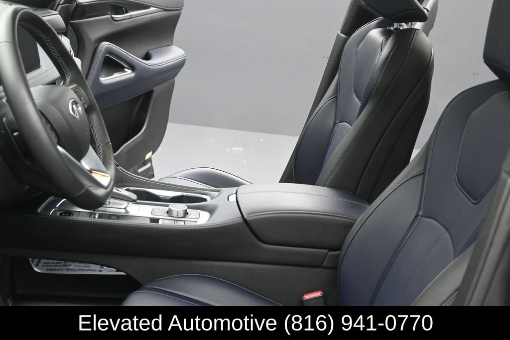 Used 2026 INFINITI QX60 Sport w/ Dark Cargo Package AWD/4WD image 19