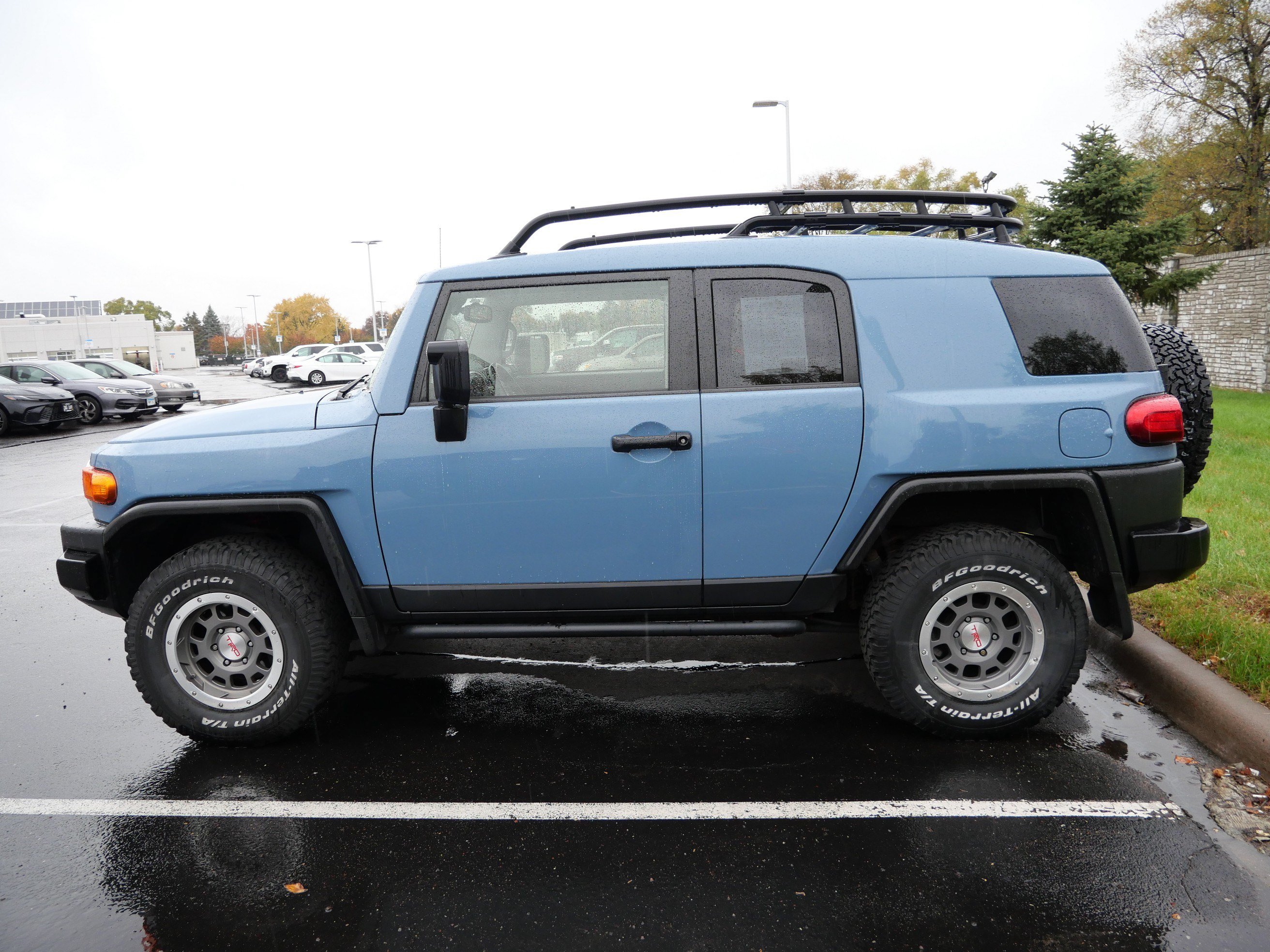 Used 2014 Toyota FJ Cruiser 4WD w/ Trail Teams Ultimate Edition image 4