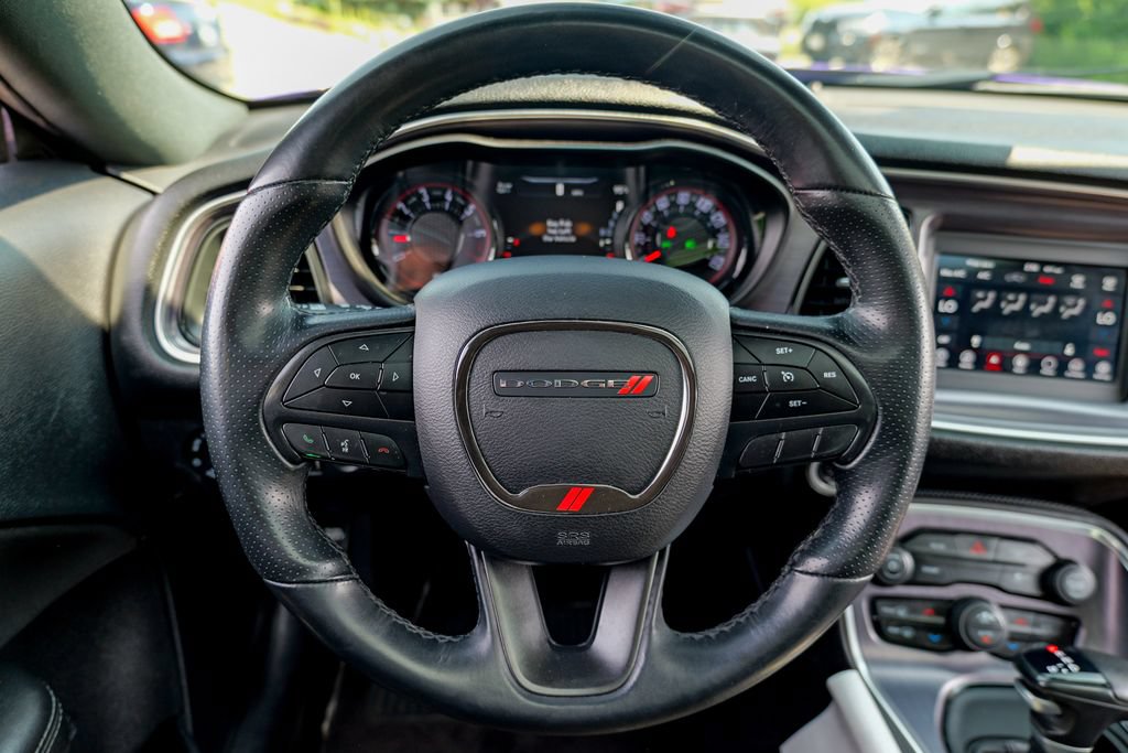 Used 2018 Dodge Challenger SXT w/ Blacktop Package RWD image 34