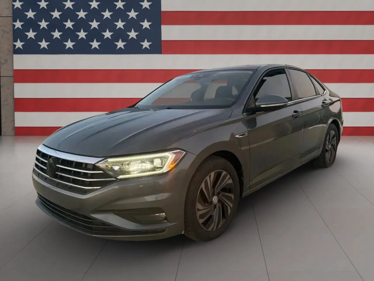 Used 2019 Volkswagen Jetta SEL Premium FWD image 2