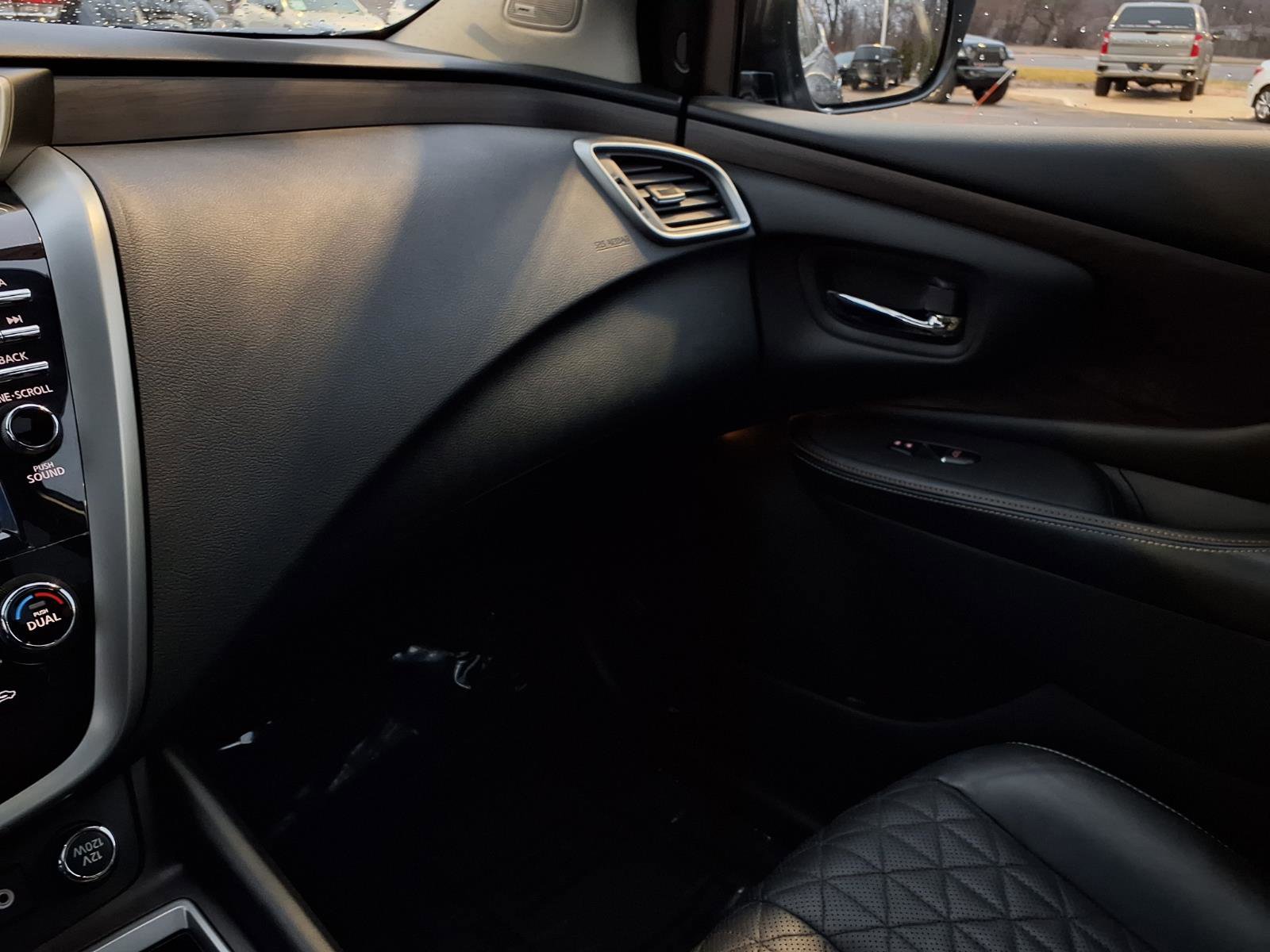 Used 2024 Nissan Murano Platinum image 25