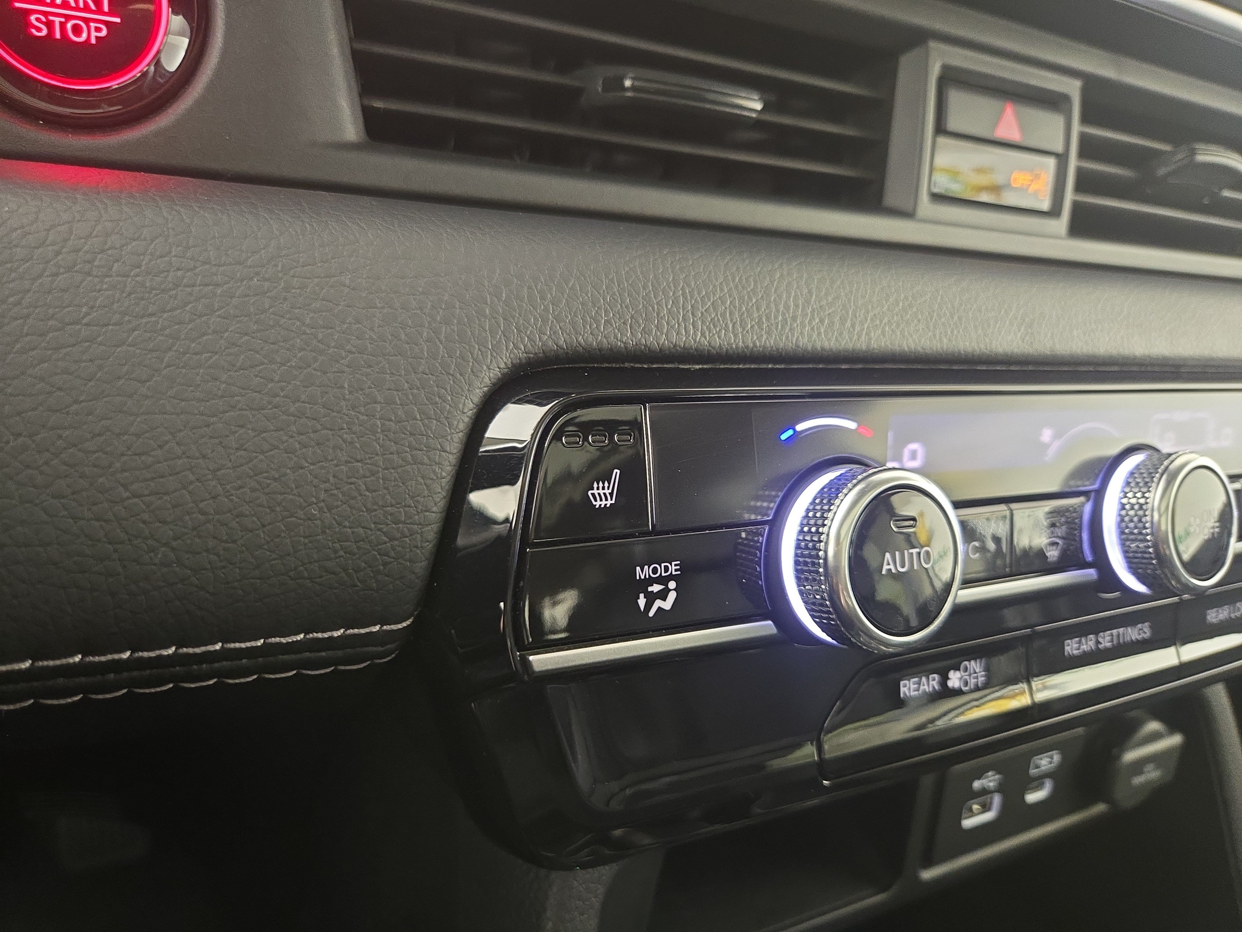 Used 2025 Honda Pilot Touring image 28