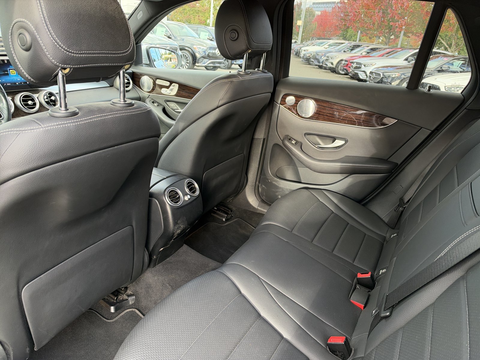 Used 2020 Mercedes-Benz GLC 300 4MATIC image 13