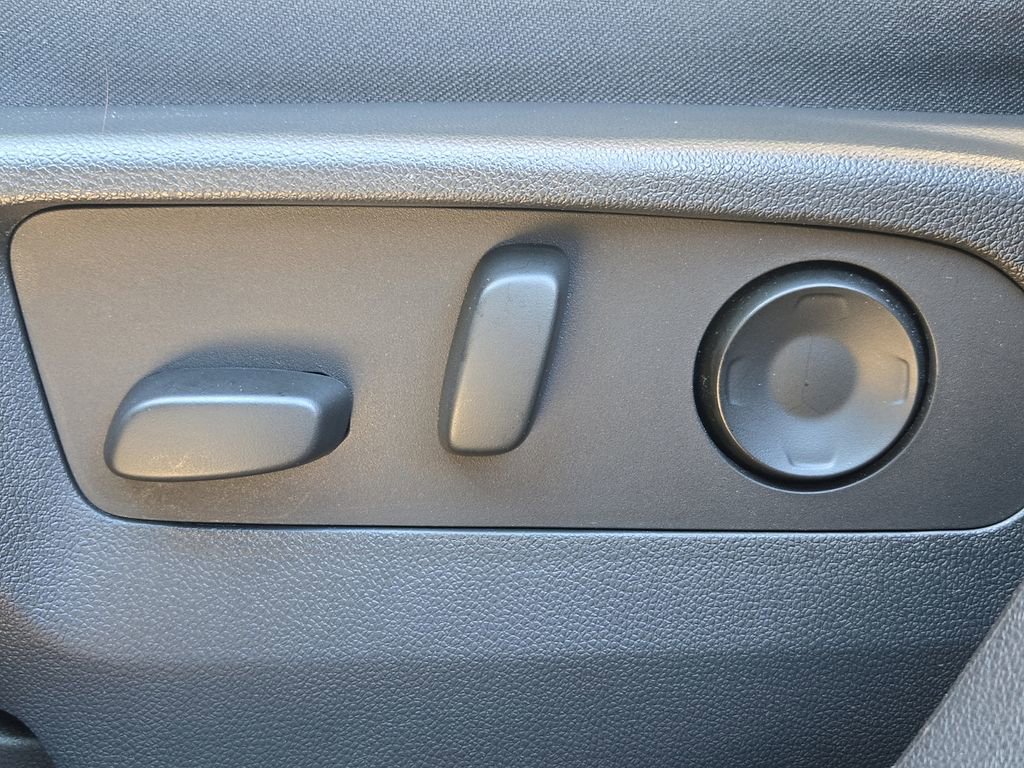 Used 2025 Buick Envision Preferred image 28