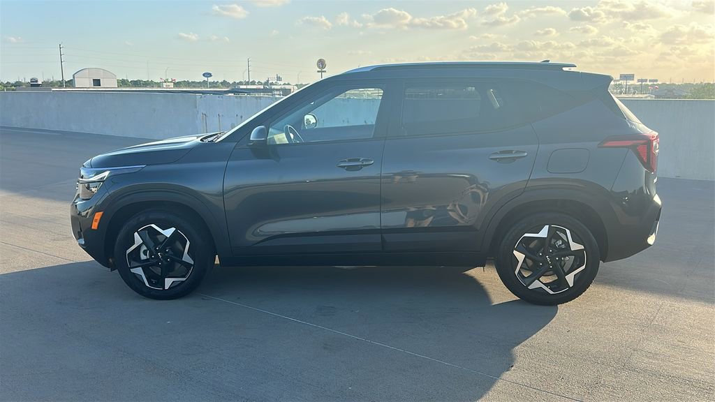 Used 2025 Kia Seltos S FWD image 9