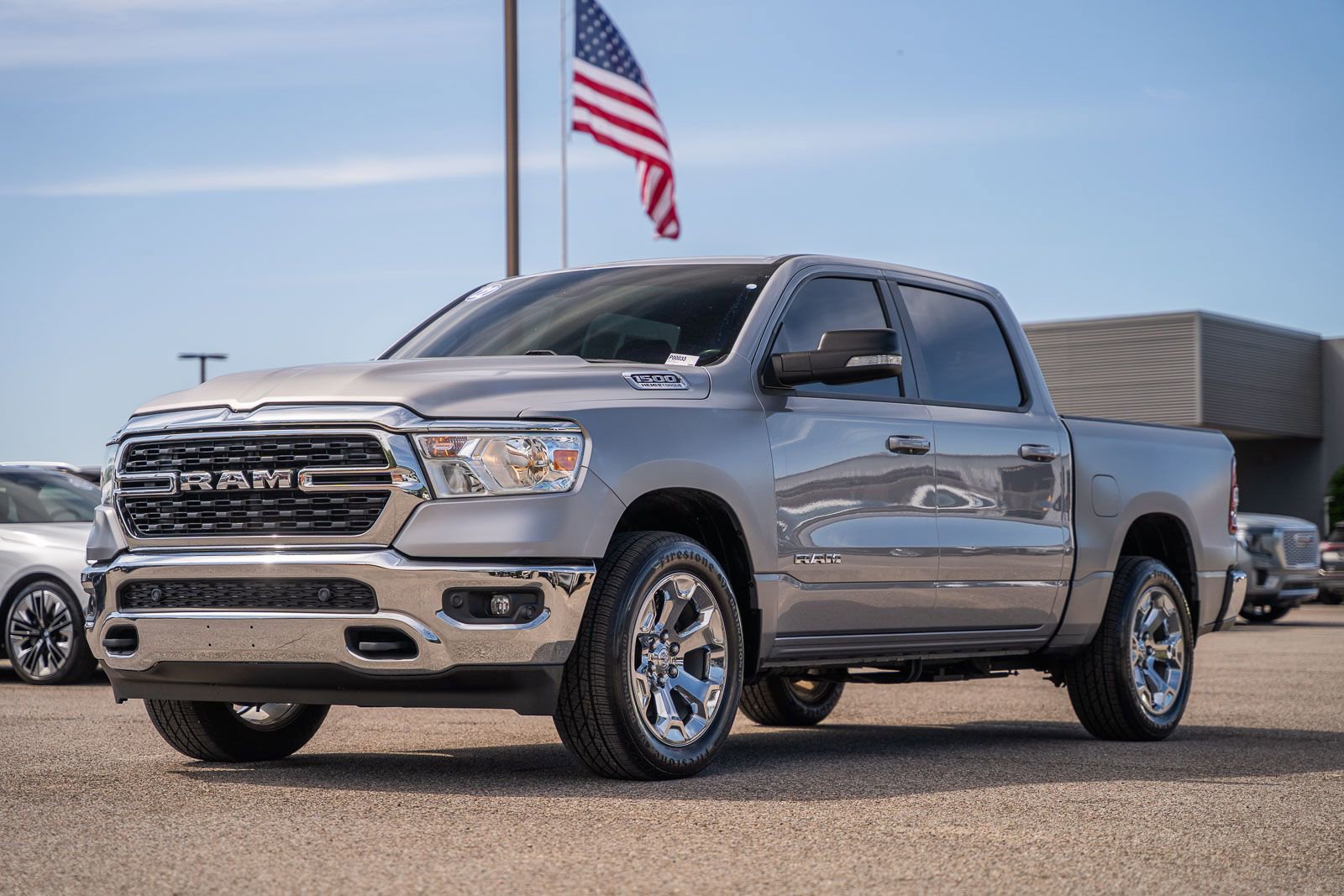 Used 2022 RAM 1500 Big Horn AWD/4WD image 3