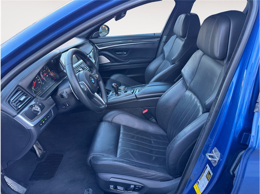 Used 2016 BMW M5 RWD image 9