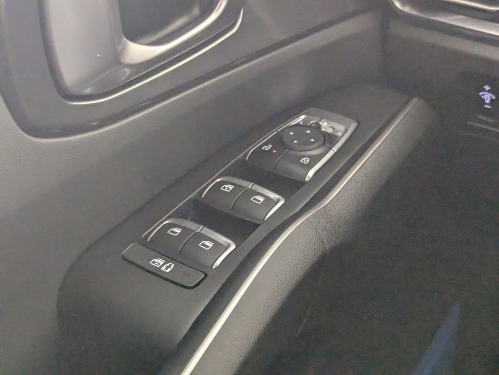 New 2026 Kia Sorento S w/ S Panoramic Sunroof Package FWD image 14