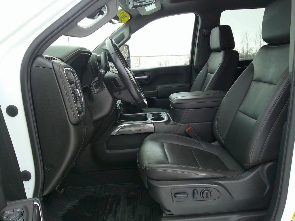 Used 2023 Chevrolet Silverado 3500 LTZ w/ LTZ Convenience Package image 17