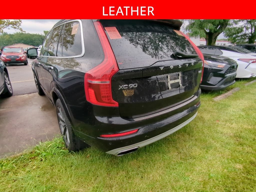 Used 2019 Volvo XC90 T6 Momentum w/ Protection Package Premier AWD/4WD image 4