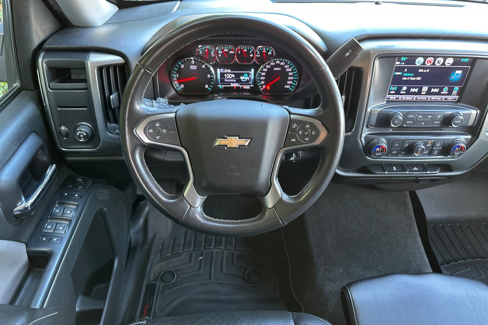 Used 2018 Chevrolet Silverado 1500 LT w/ All Star Edition image 18
