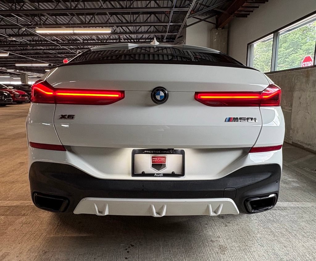 Used 2021 BMW X6 M50i w/ Premium Package AWD/4WD image 6