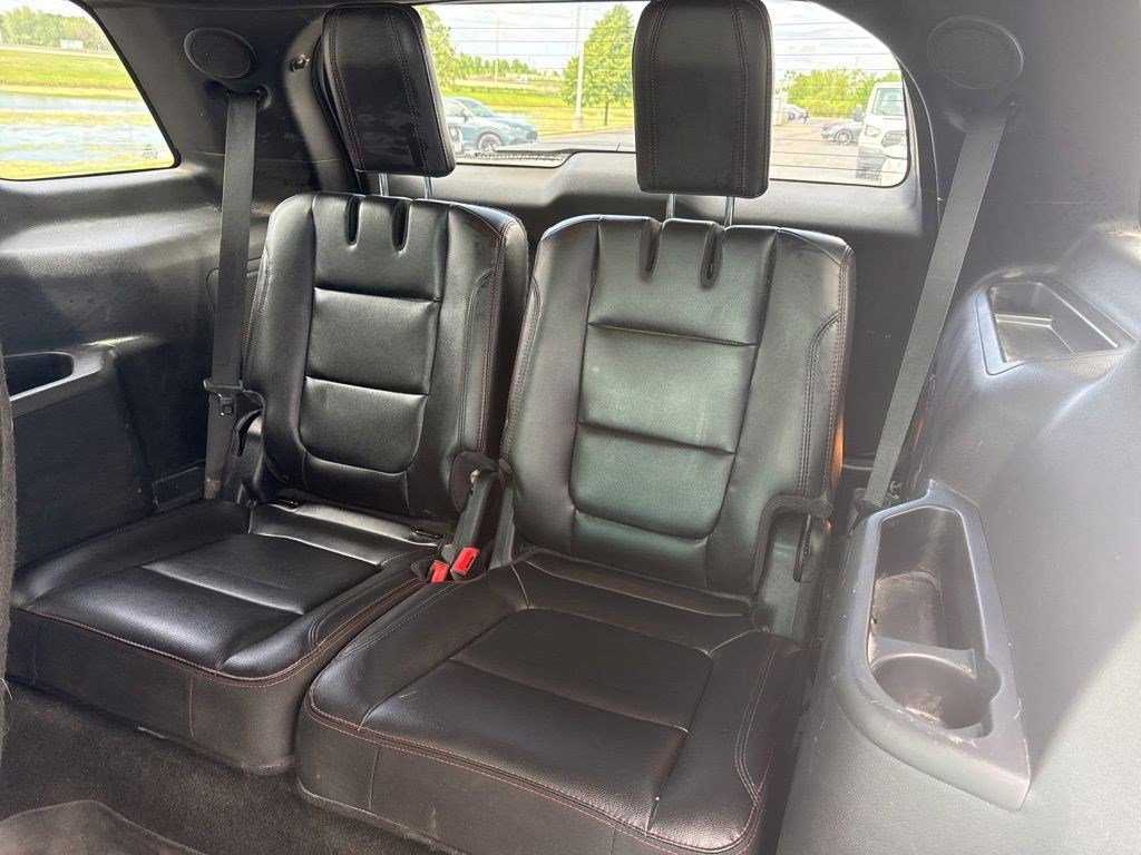 Used 2016 Ford Explorer Sport w/ Equipment Group 401A AWD/4WD image 9