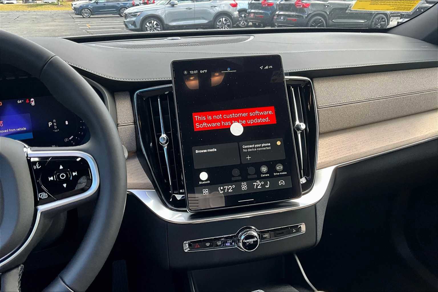 New 2026 Volvo XC90 B6 Plus image 8