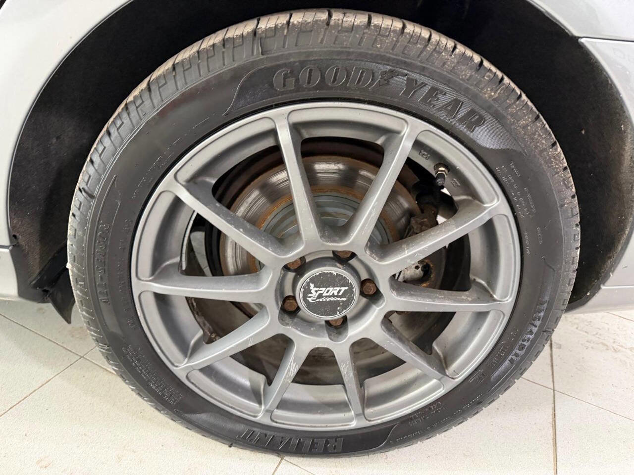 Used 2010 Mercedes-Benz C 300 Luxury image 15