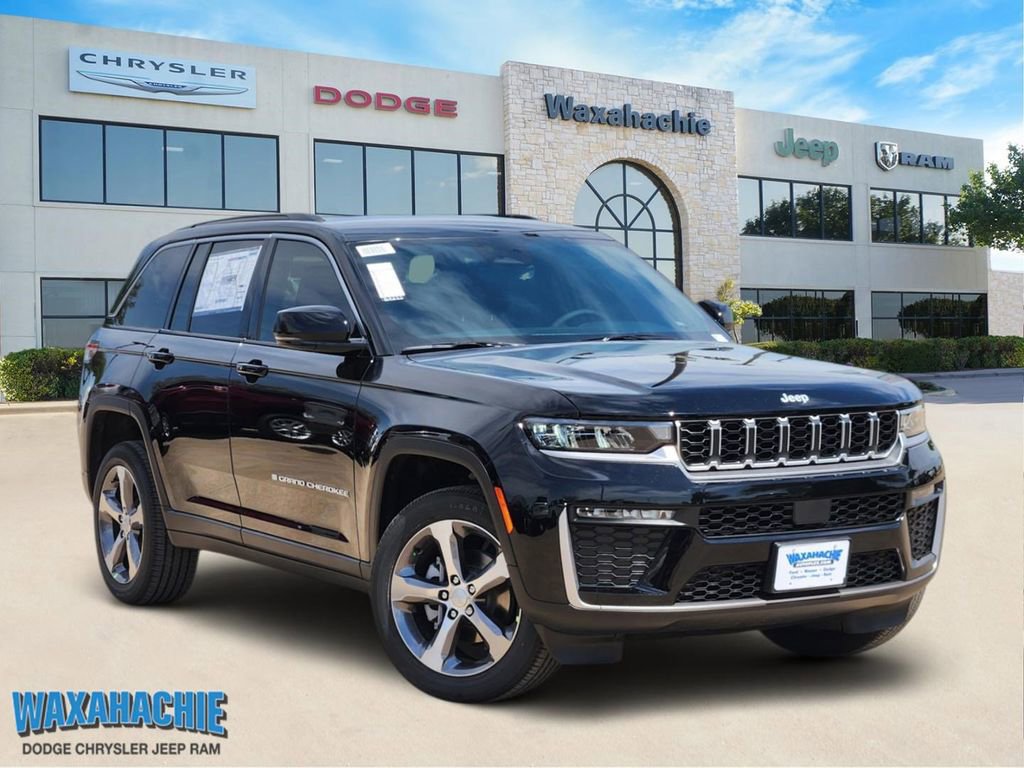 New 2026 Jeep Grand Cherokee Limited RWD image 1