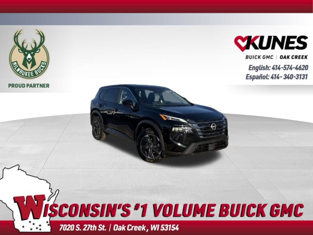 Used 2025 Nissan Rogue SV image 1