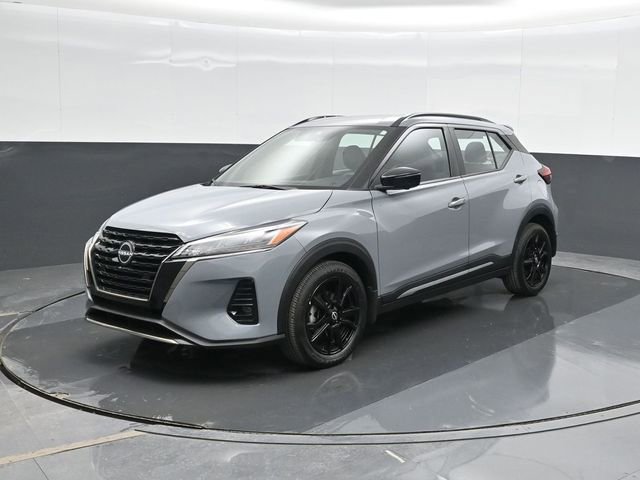 Used 2024 Nissan Kicks SR image 8