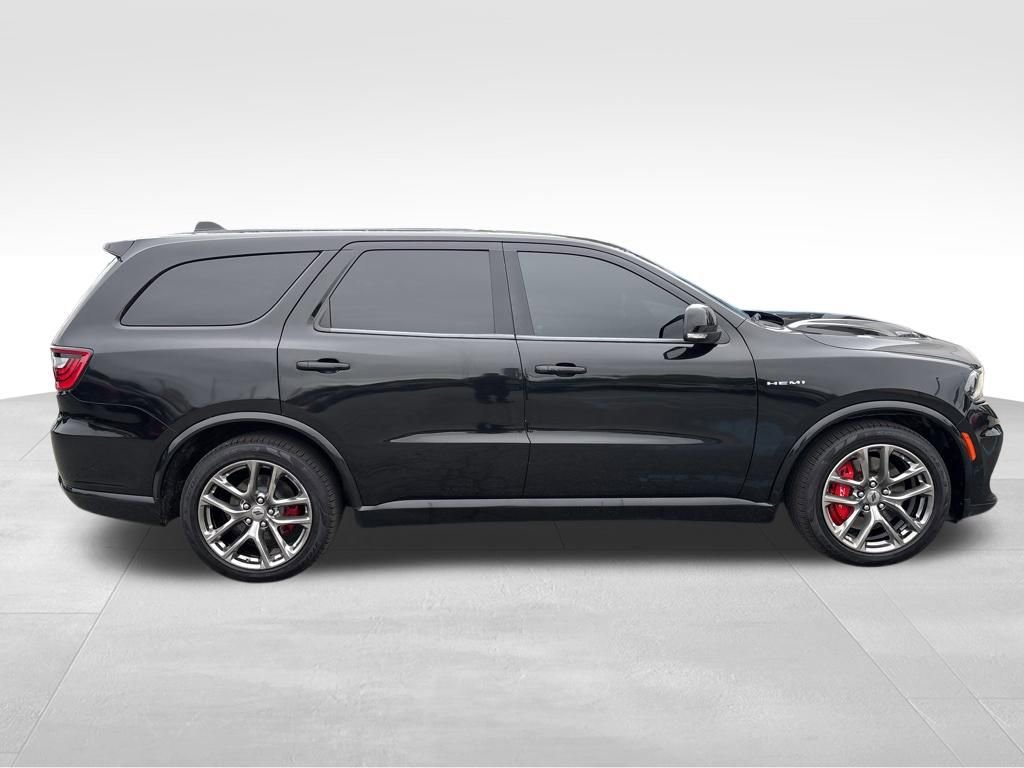 Used 2022 Dodge Durango R/T w/ Tow 'N Go Package AWD/4WD image 6