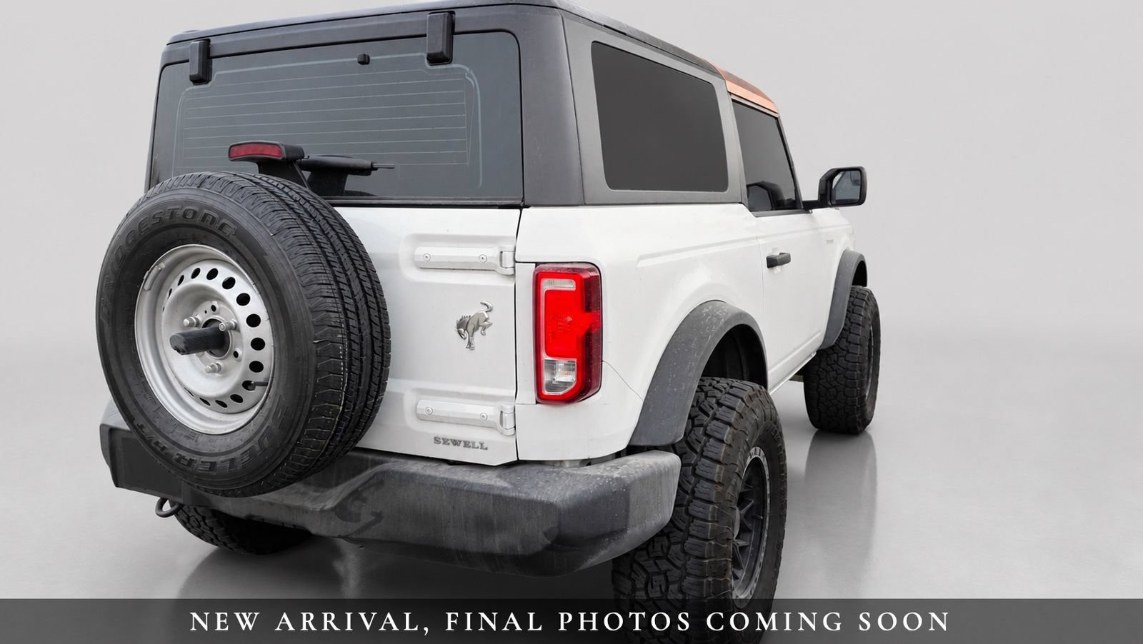Used 2025 Ford Bronco 2-Door AWD/4WD image 4