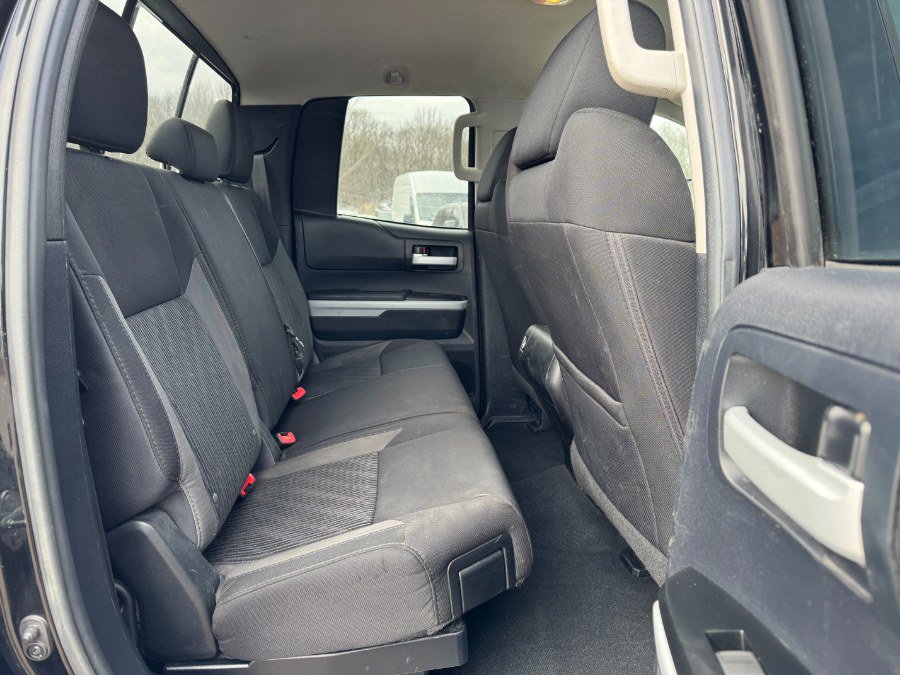 Used 2015 Toyota Tundra SR5 image 17