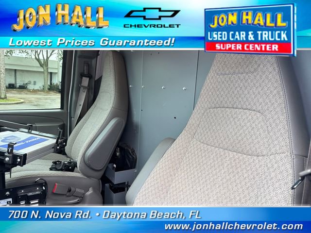 Used 2021 Chevrolet Express 2500 image 19
