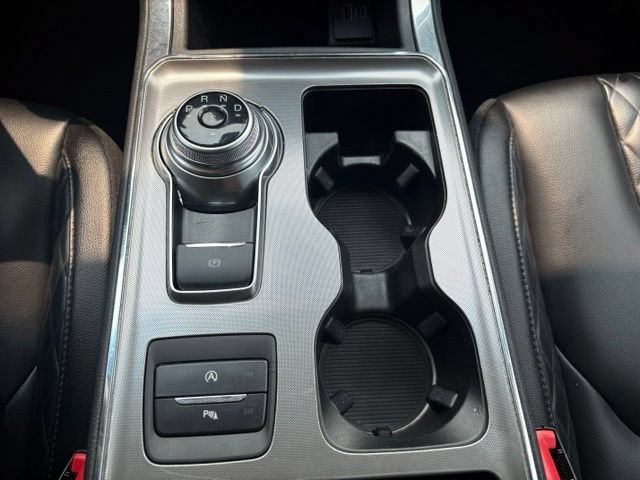 Used 2024 Ford Edge Titanium AWD/4WD image 31