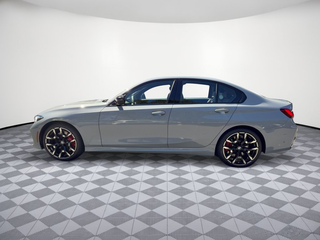 New 2026 BMW 330i xDrive Sedan w/ M Sport Package AWD/4WD image 2