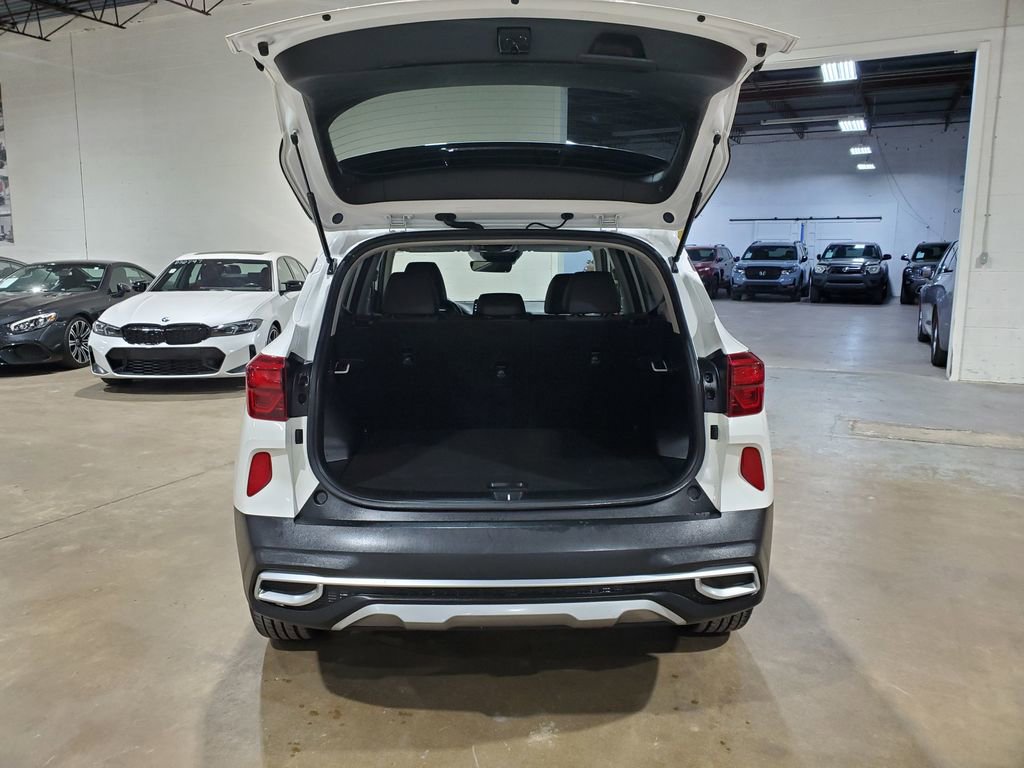 Used 2023 Kia Seltos S FWD image 30
