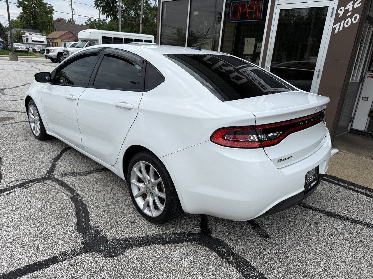 Used 2013 Dodge Dart SXT FWD image 7