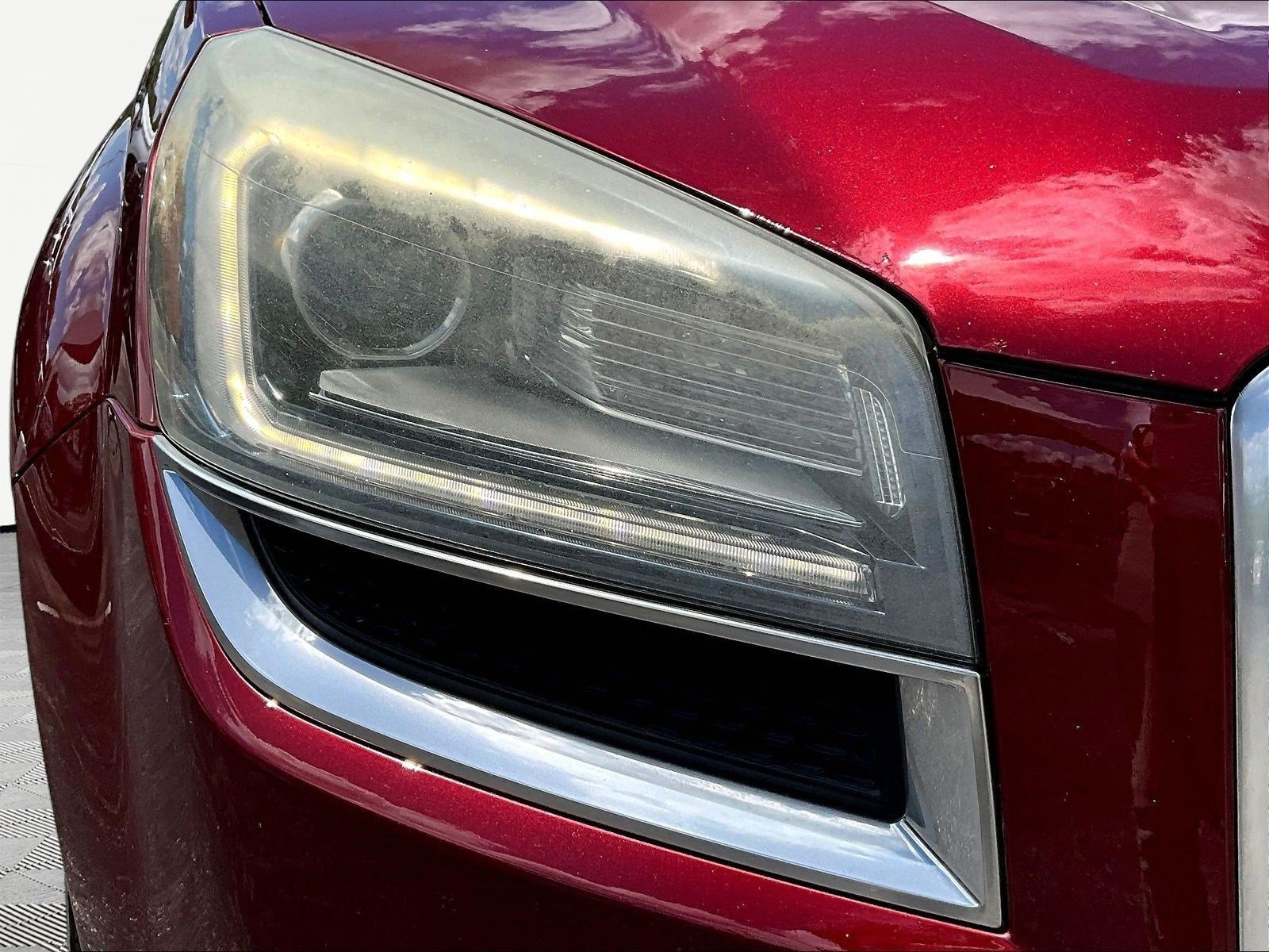 Used 2015 GMC Acadia SLT AWD/4WD image 29
