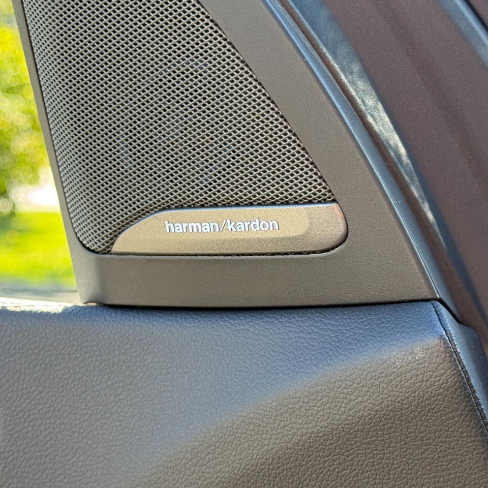 Used 2019 BMW X7 xDrive40i w/ Premium Package image 40