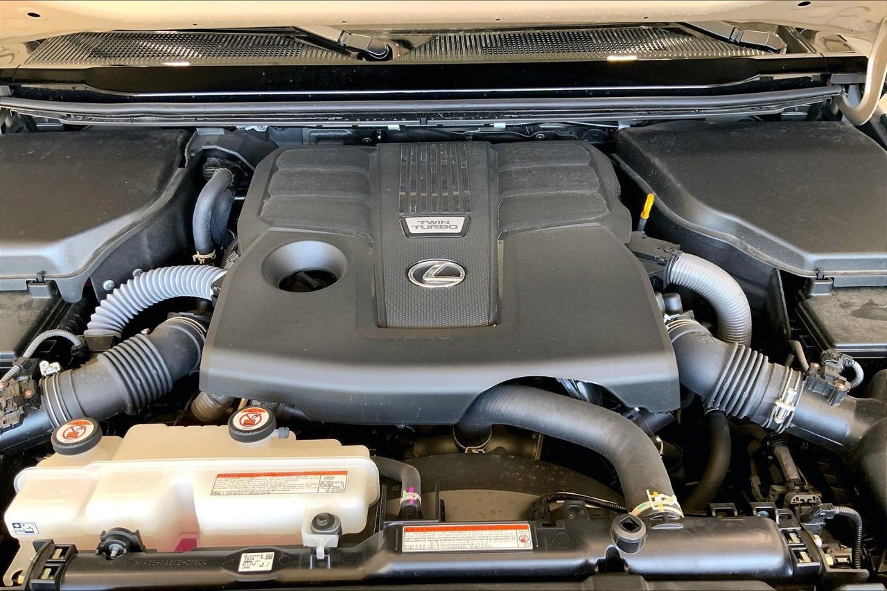Used 2026 Lexus GX 550 AWD/4WD image 8