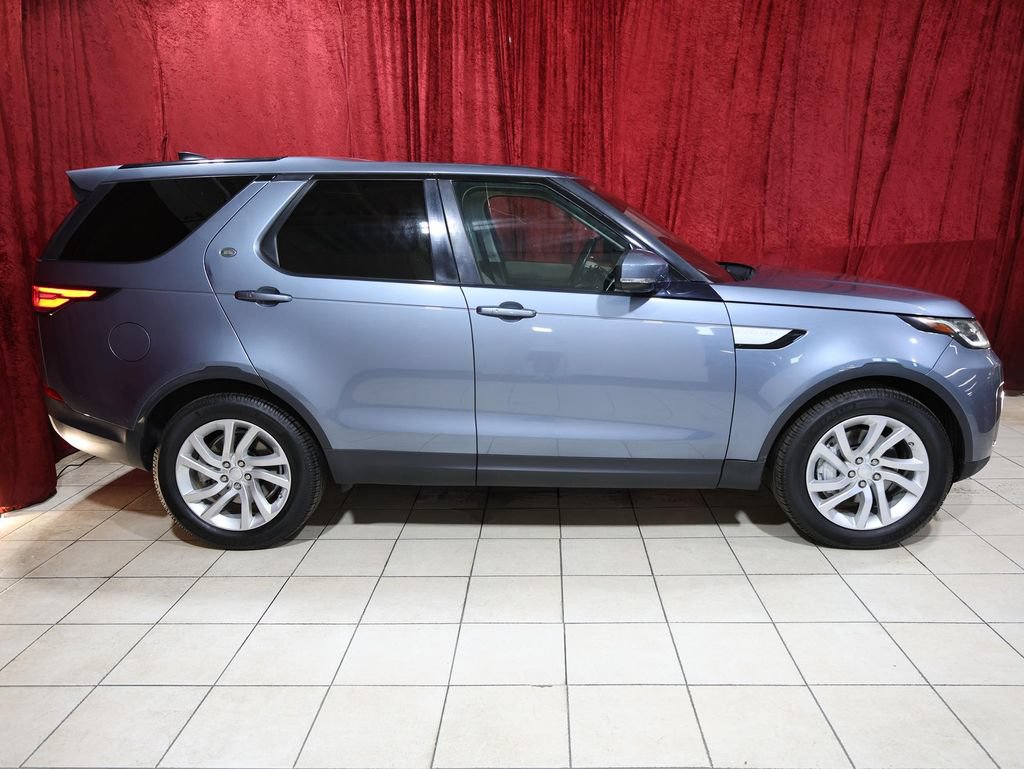 Used 2018 Land Rover Discovery HSE AWD/4WD image 8