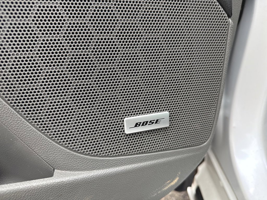 Used 2017 Chevrolet Impala Premier w/ Enhanced Convenience Package image 15