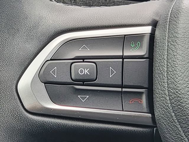 Certified 2023 Jeep Compass Latitude w/ Sun and Sound Group image 33