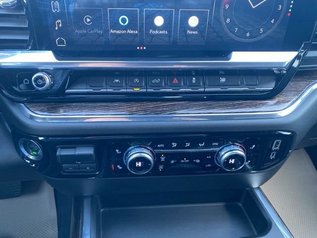 Used 2024 GMC Sierra 1500 Elevation w/ Preferred Package image 14