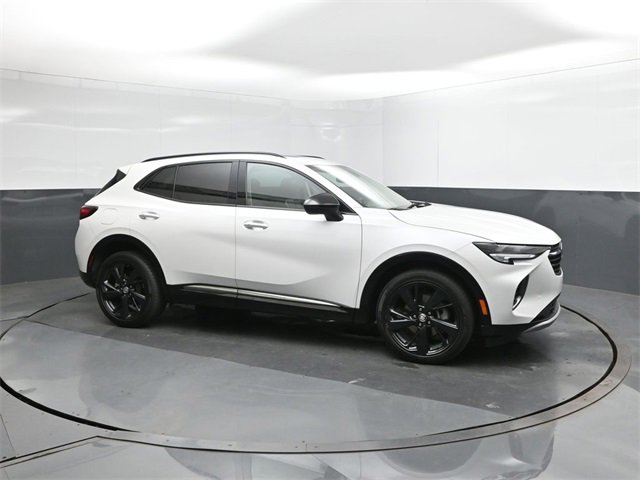 Used 2023 Buick Envision Essence w/ Sport Touring Package image 17