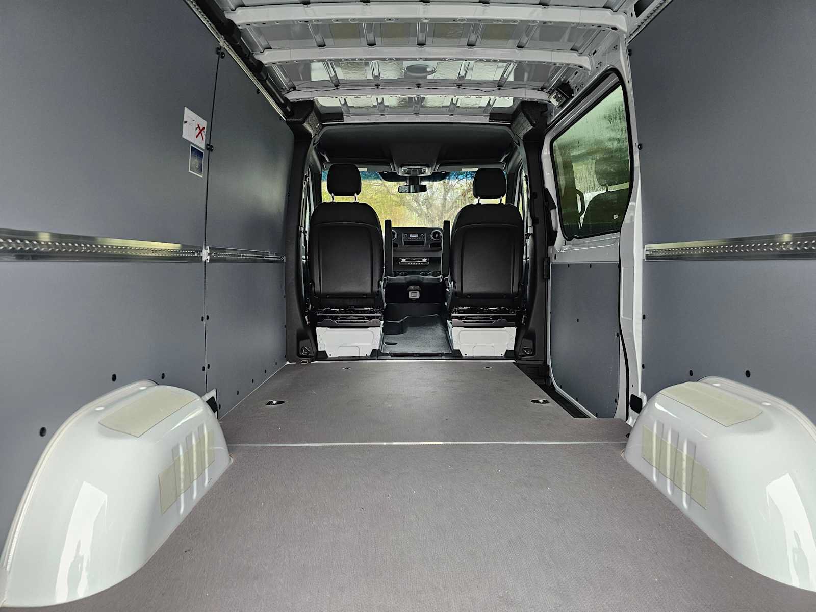New 2026 Mercedes-Benz Sprinter 2500 image 18